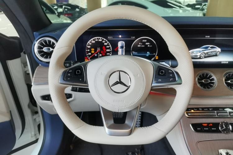 Used Mercedes-Benz E-Class 2017 E 200 Coupe Steering Wheel