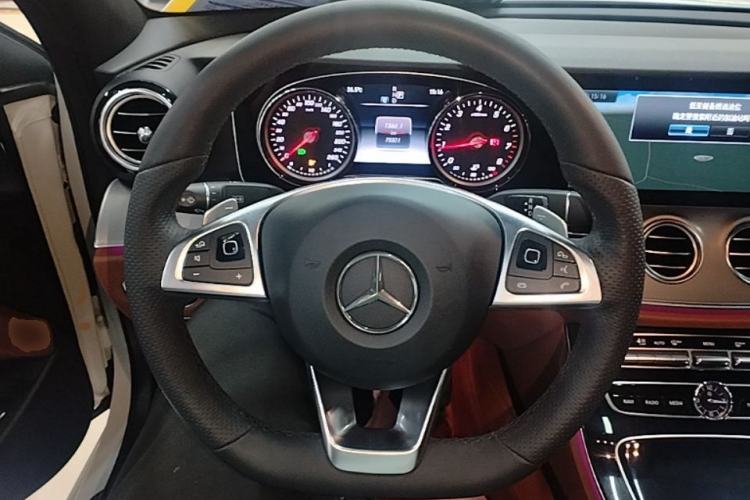 Used Mercedes-Benz E-Class 2017 Facelift E 200 Sport 4MATIC Steering Wheel
