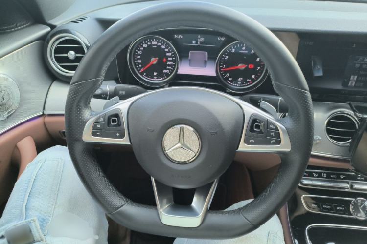 Used Mercedes-Benz E-Class 2017 Restyled E 300 Sport Edition Steering Wheel