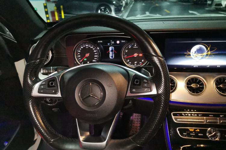 Used Mercedes-Benz E-Class 2017 E 200 Coupe Steering Wheel