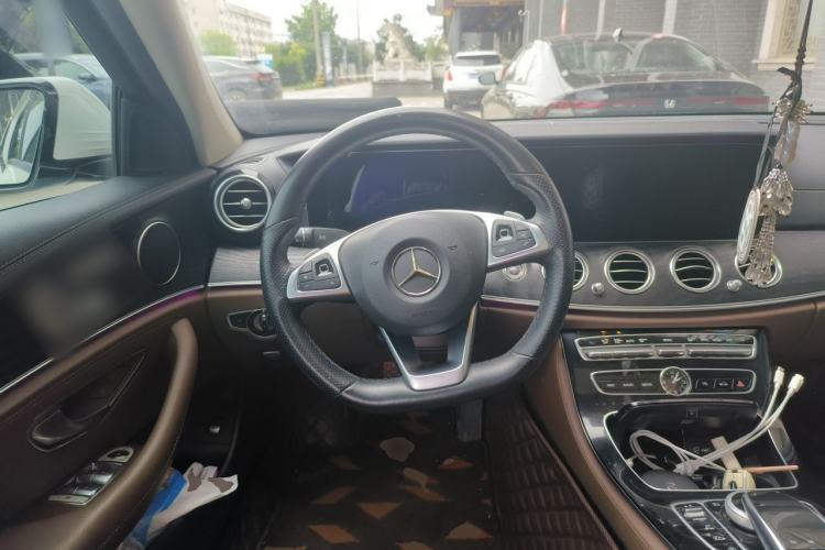 Used Mercedes-Benz E-Class 2017 E 300 L Sporty and Stylish Model Steering Wheel