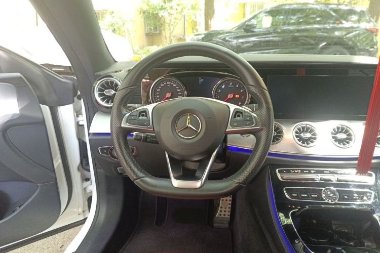 Used Mercedes-Benz E-Class 2017 E 200 Coupe Steering Wheel