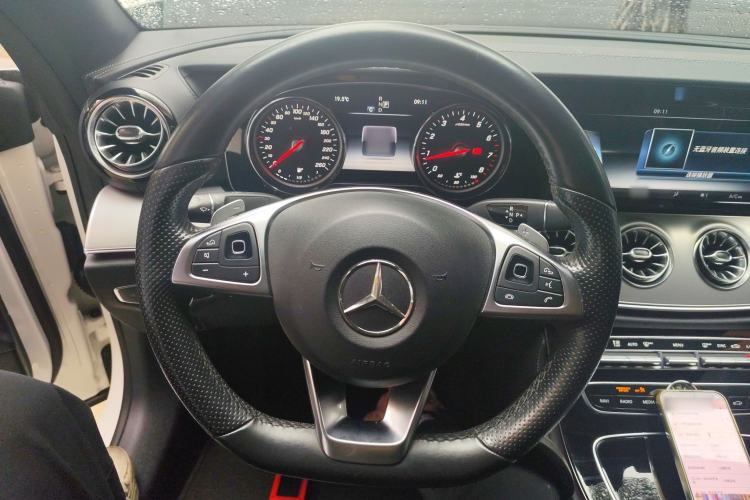 Used Mercedes-Benz E-Class 2017 E 200 4MATIC Coupe Steering Wheel