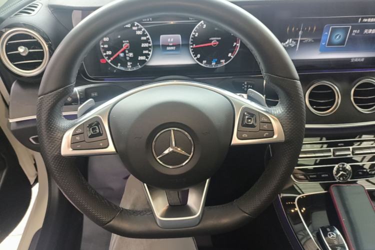 Used Mercedes-Benz E-Class 2017 E 300 L Sport Luxury Edition Steering Wheel