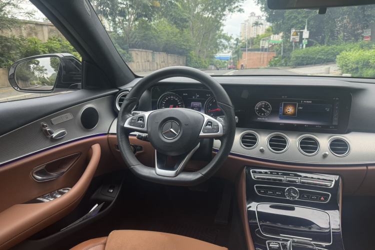 Used Mercedes-Benz E-Class 2017 E 200 Sport Steering Wheel