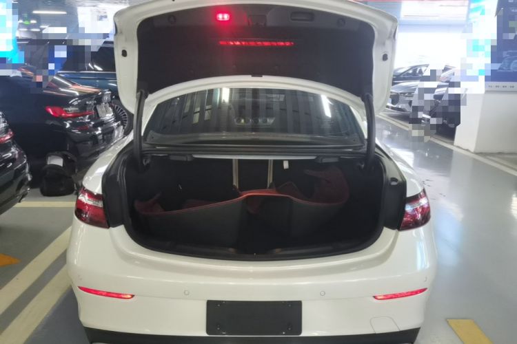 Used Mercedes-Benz E-Class 2017 E 200 Coupe Trunk