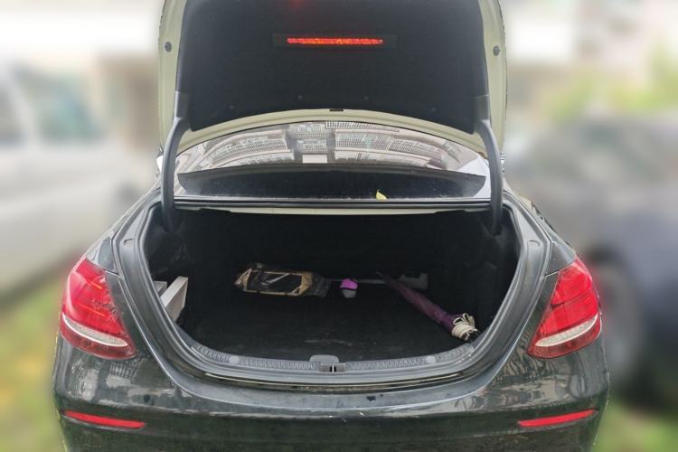 Used Mercedes-Benz E-Class 2017 E 200 L Sport 4MATIC Trunk