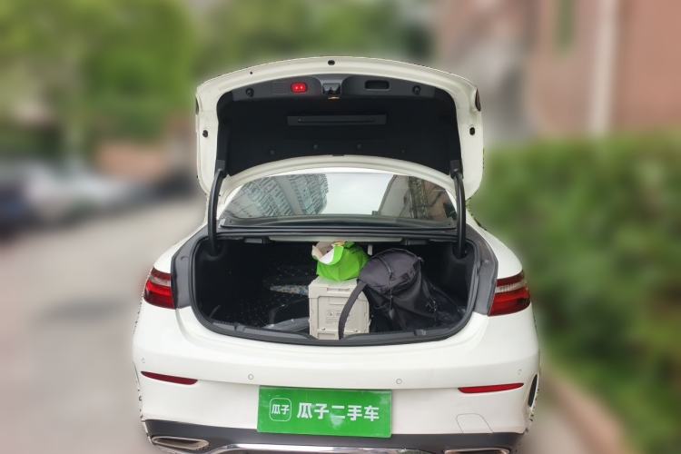Used Mercedes-Benz E-Class 2017 E 200 Coupe Trunk