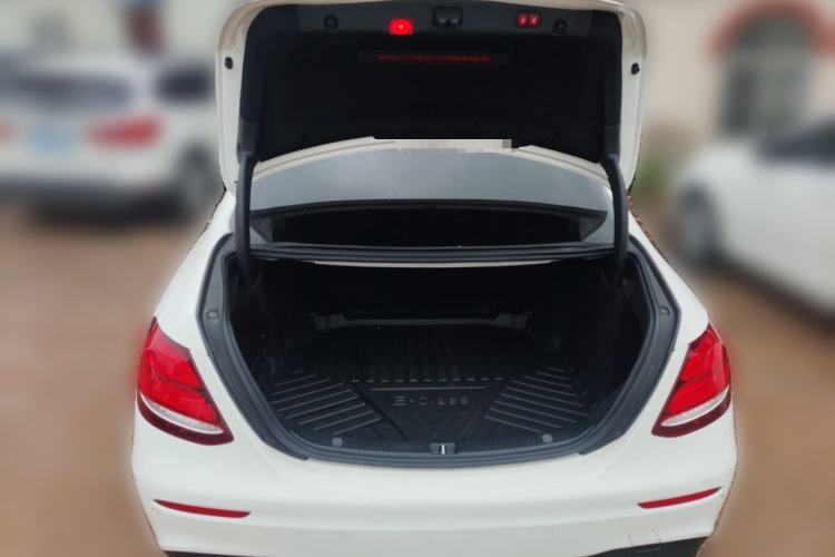 Used Mercedes-Benz E-Class 2017 E 320 L Sport 4MATIC Trunk