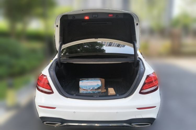Used Mercedes-Benz E-Class 2017 E 300 L Sport Luxury Edition Trunk