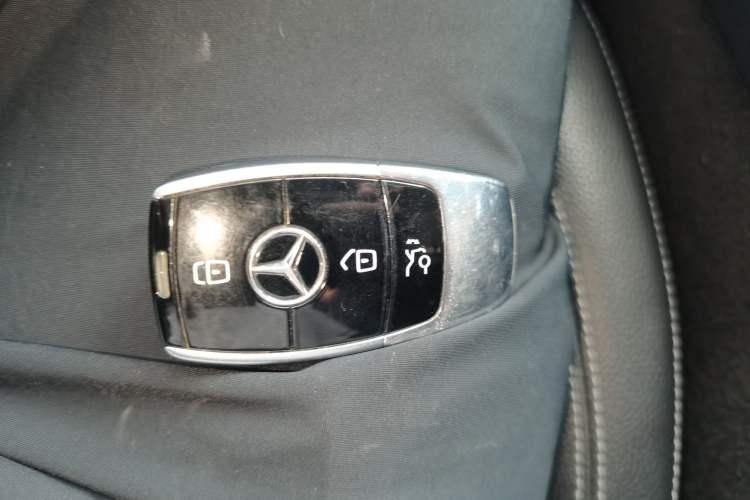 Used Mercedes-Benz E-Class 2017 E 300 L Sporty and Stylish Model Vehicle Key