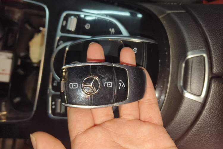 Used Mercedes-Benz E-Class 2017 E 300 Coupe Vehicle Key