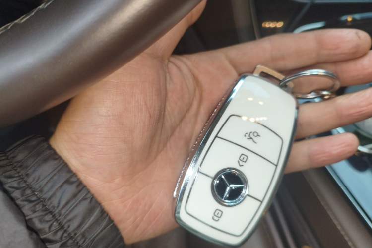 Used Mercedes-Benz E-Class 2017 E 300 L Luxury Model Vehicle Key