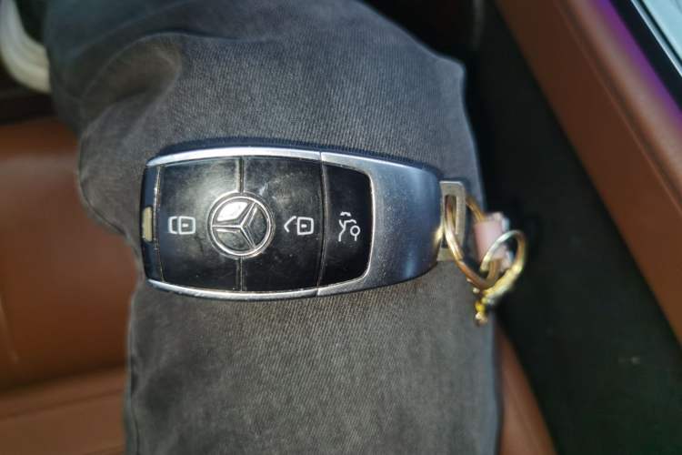 Used Mercedes-Benz E-Class 2017 E 200 Coupe Vehicle Key