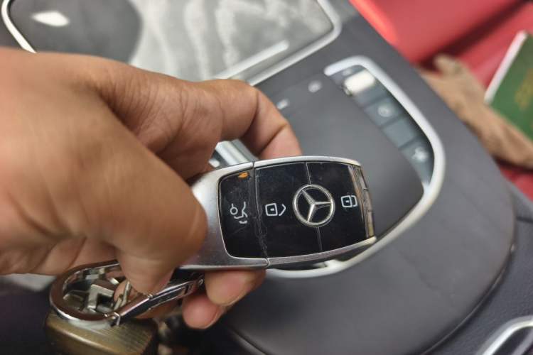Used Mercedes-Benz E-Class 2017 E 300 Coupe Vehicle Key