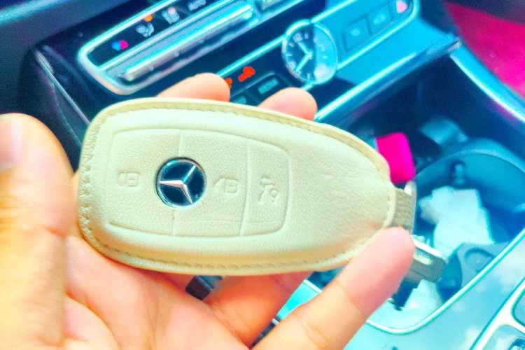 Used Mercedes-Benz E-Class 2017 E 200 Coupe Vehicle Key