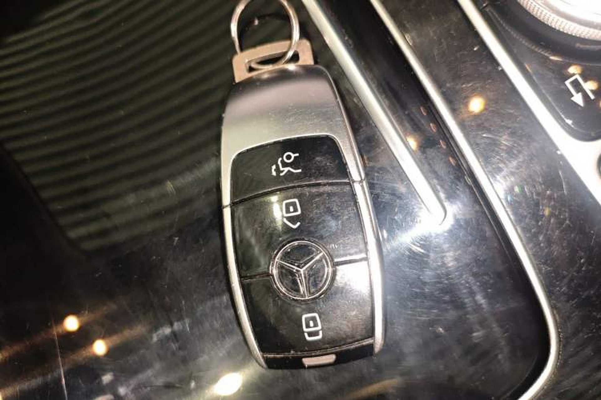 Used Mercedes-Benz E-Class 2017 E 200 L Sport 4MATIC Vehicle Key