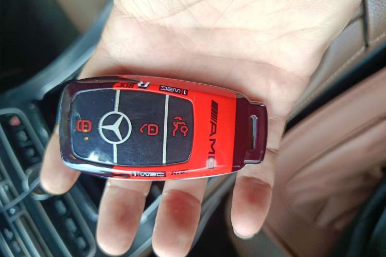 Used Mercedes-Benz E-Class 2017 E 320 L 4MATIC Vehicle Key