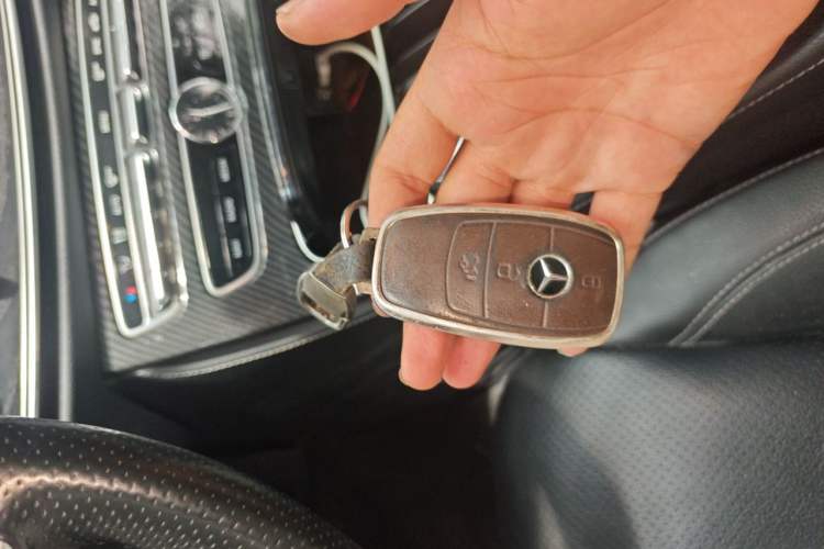 Used Mercedes-Benz E-Class 2017 E 300 L Sporty and Stylish Model Vehicle Key