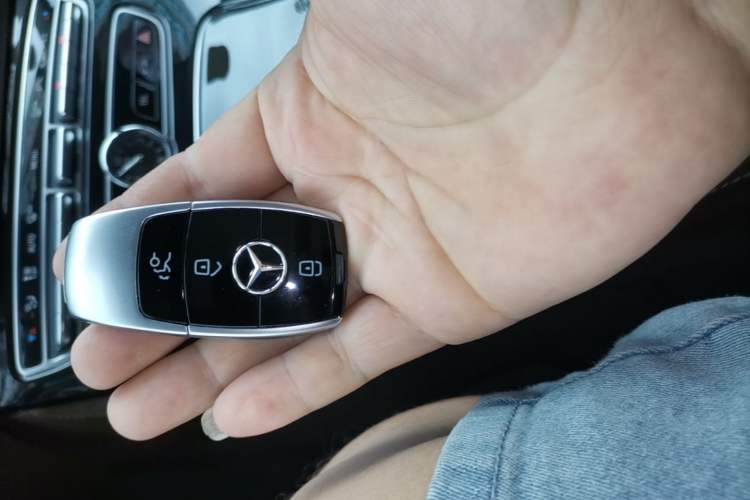 Used Mercedes-Benz E-Class 2017 E 300 L Luxury Model Vehicle Key