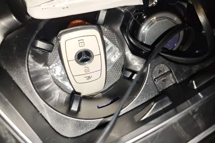 Used Mercedes-Benz E-Class 2017 E 200 Coupe Vehicle Key