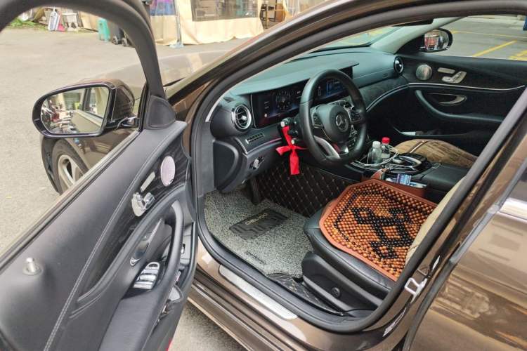 Used Mercedes-Benz E-Class 2017 E 300 L Sporty and Stylish Model Driver Seat