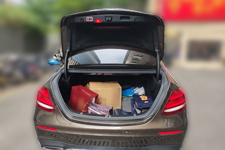 Used Mercedes-Benz E-Class 2017 E 300 L Sporty and Stylish Model Trunk