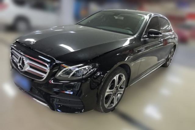 Used Mercedes-Benz E-Class 2018 E 300 L Sporty and Stylish Model