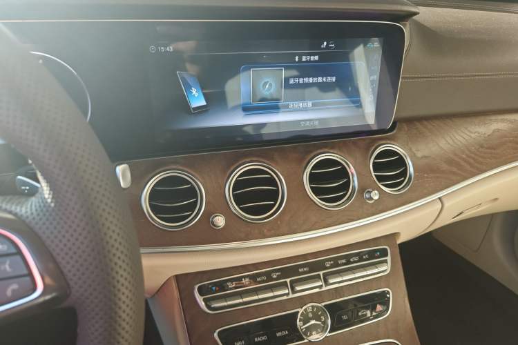 Used Mercedes-Benz E-Class 2018 Facelifted E 300 L Stylish Version Audio And AC Panel