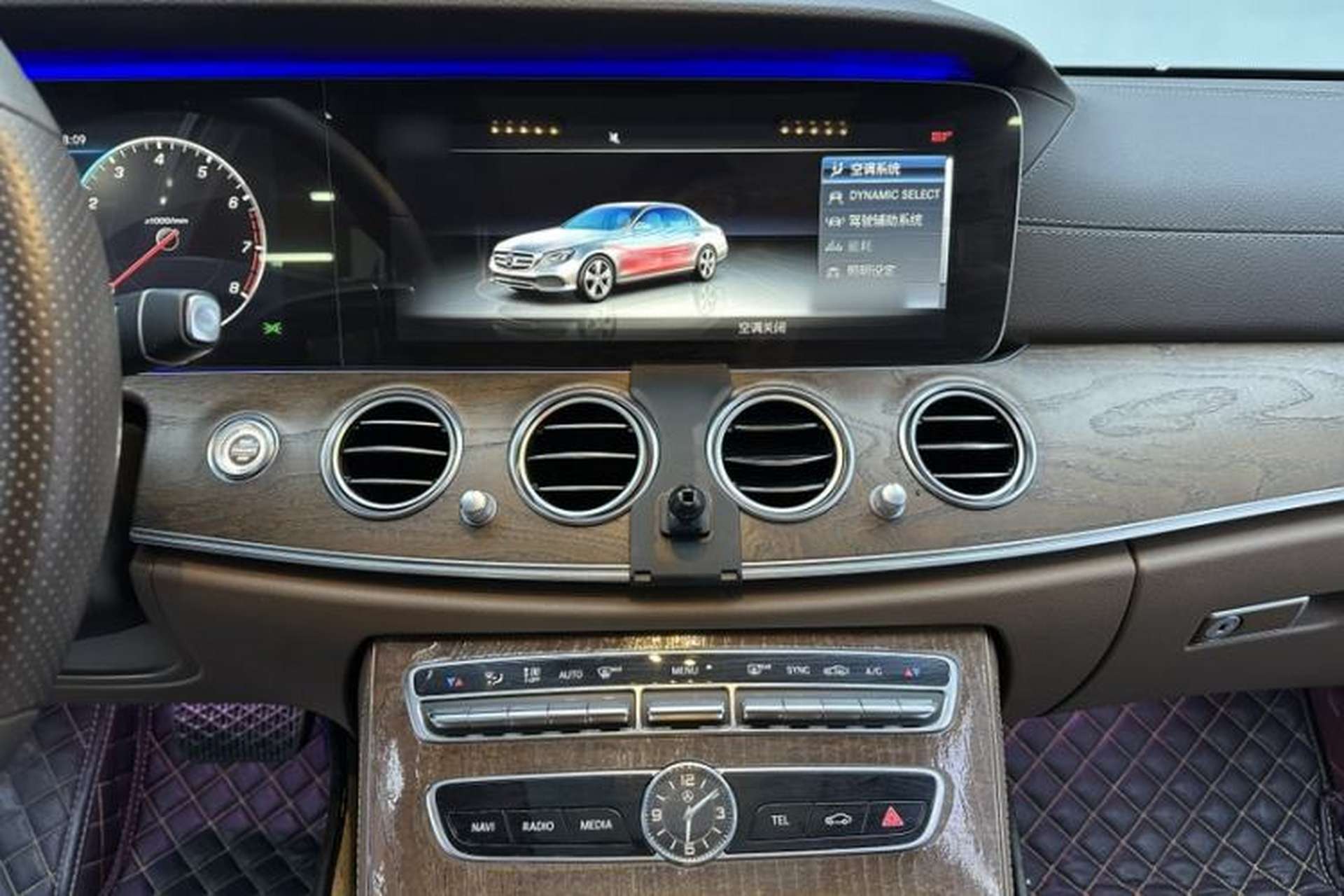 Used Mercedes-Benz E-Class 2018 Facelift E 200 L Audio And AC Panel