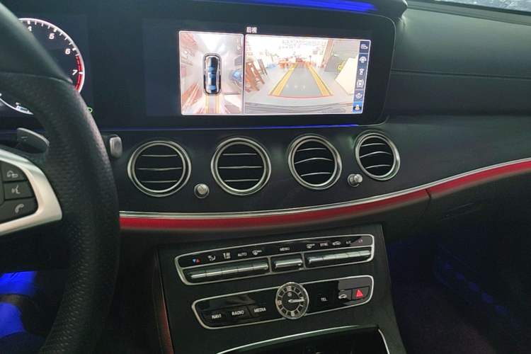 Used Mercedes-Benz E-Class 2018 Restyled E 300 L Sport Luxury Edition Audio And AC Panel