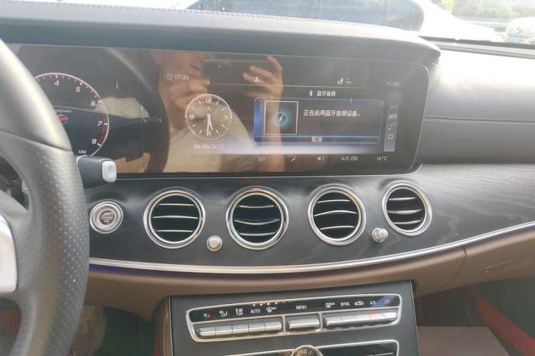 Used Mercedes-Benz E-Class 2018 Facelift E 200 L Sport Edition Audio And AC Panel