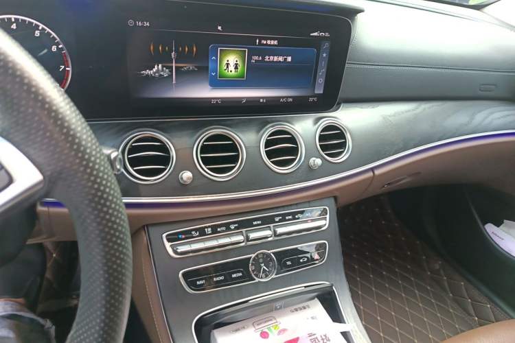 Used Mercedes-Benz E-Class 2018 Facelift E 200 L Sport Edition Audio And AC Panel