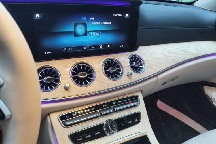 Used Mercedes-Benz E-Class 2018 Restyled E 300 L Sporty and Stylish Edition Audio And AC Panel