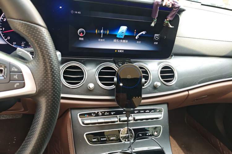 Used Mercedes-Benz E-Class 2018 E 300 L Sport Luxury Edition Audio And AC Panel