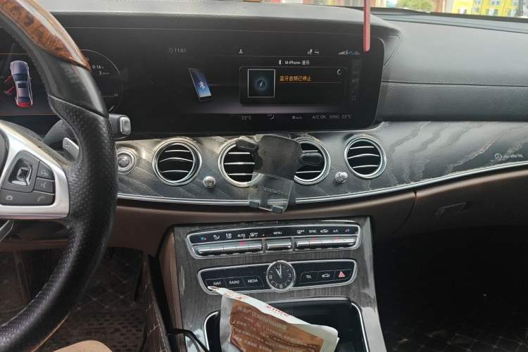 Used Mercedes-Benz E-Class 2018 Facelift E 200 L Sport Edition Audio And AC Panel