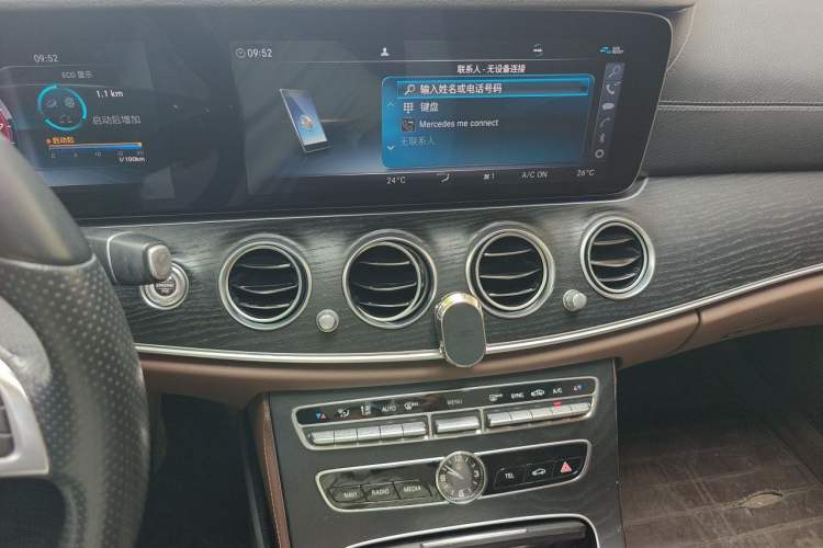 Used Mercedes-Benz E-Class 2018 Restyled E 300 L Sporty and Stylish Edition Audio And AC Panel