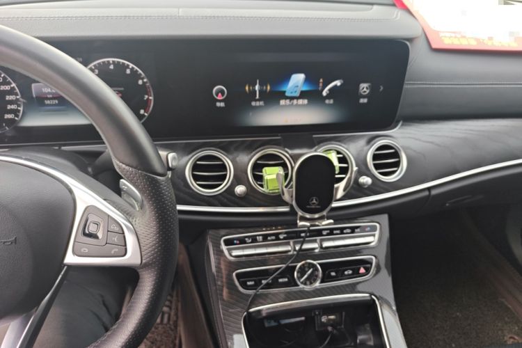 Used Mercedes-Benz E-Class 2018 E 200 L Sport Edition Audio And AC Panel