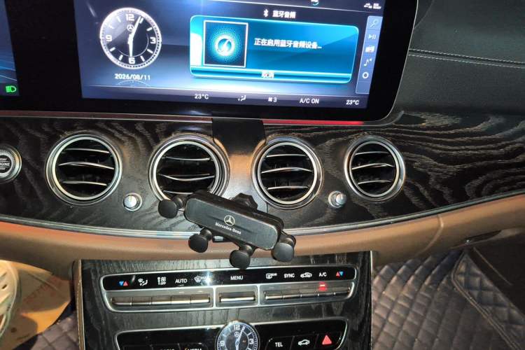 Used Mercedes-Benz E-Class 2018 Restyled E 300 L Sporty and Stylish Edition Audio And AC Panel