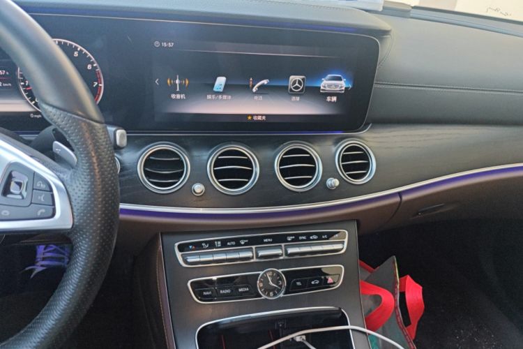 Used Mercedes-Benz E-Class 2018 Restyled E 300 L Sport Luxury Edition Audio And AC Panel