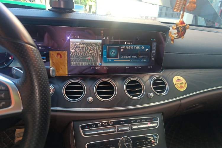 Used Mercedes-Benz E-Class 2018 Restyled E 300 L Sporty and Stylish Edition Audio And AC Panel