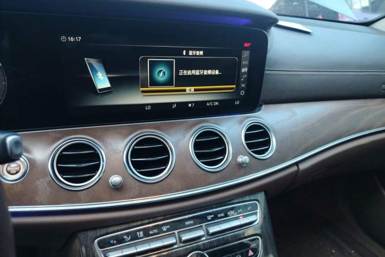 Used Mercedes-Benz E-Class 2018 Facelifted E 300 L Stylish Version Audio And AC Panel