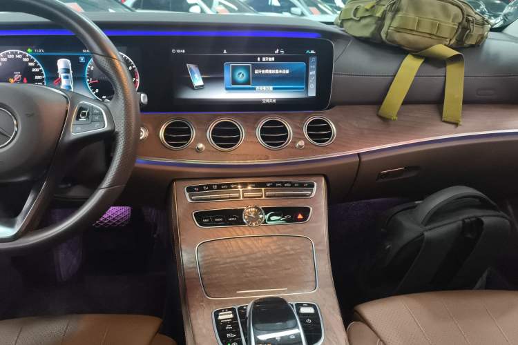 Used Mercedes-Benz E-Class 2018 Facelift E 200 L Audio And AC Panel