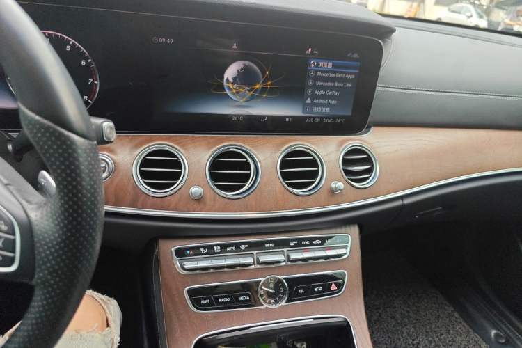 Used Mercedes-Benz E-Class 2018 Facelifted E 300 L Stylish Version Audio And AC Panel