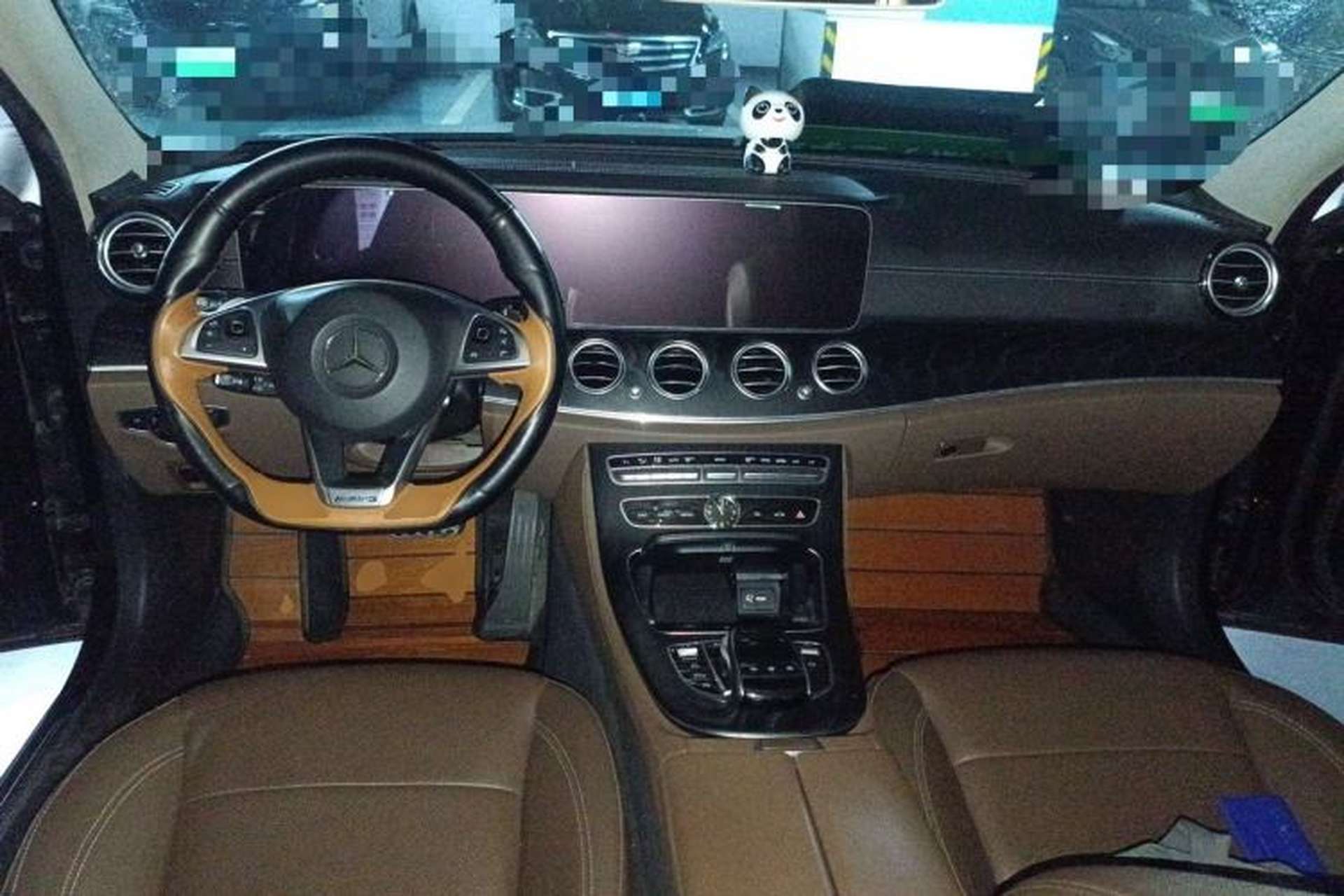 Used Mercedes-Benz E-Class 2018 Restyled E 300 L Sporty and Stylish Edition Center Console