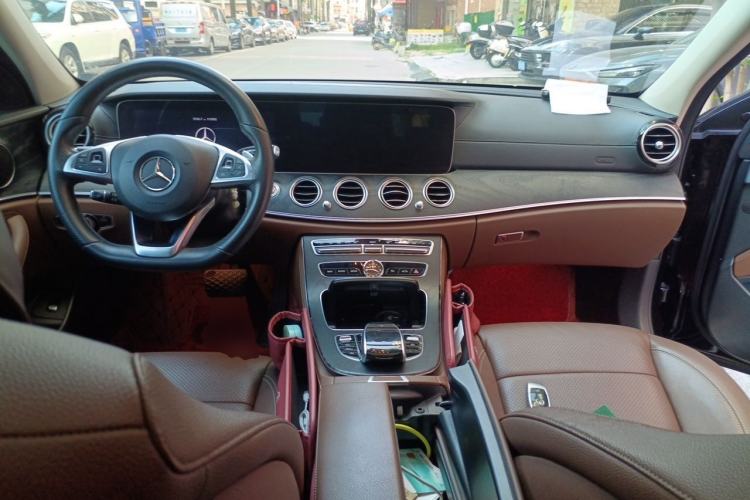 Used Mercedes-Benz E-Class 2018 E 300 L Sporty and Stylish Model Center Console