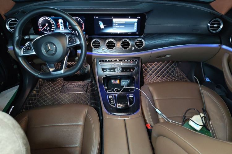 Used Mercedes-Benz E-Class 2018 Restyled E 300 L Sporty and Stylish Edition Center Console