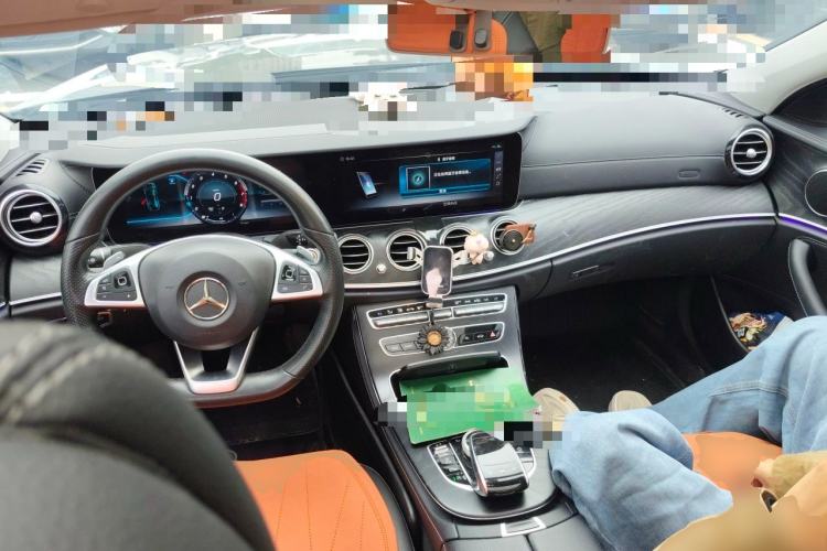 Used Mercedes-Benz E-Class 2018 Restyled E 300 L Sporty and Stylish Edition Center Console