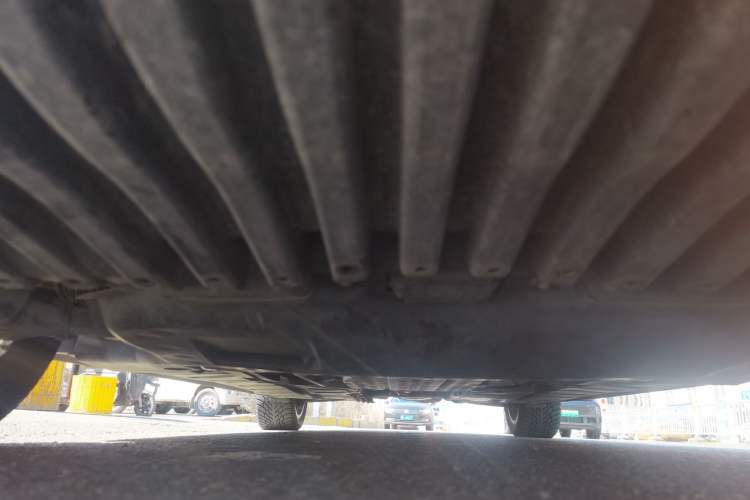 Used Mercedes-Benz E-Class 2018 E 200 L Sport 4MATIC Chassis Front
