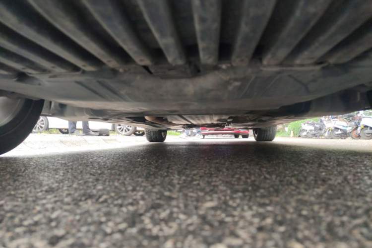 Used Mercedes-Benz E-Class 2018 E 200 L Chassis Front